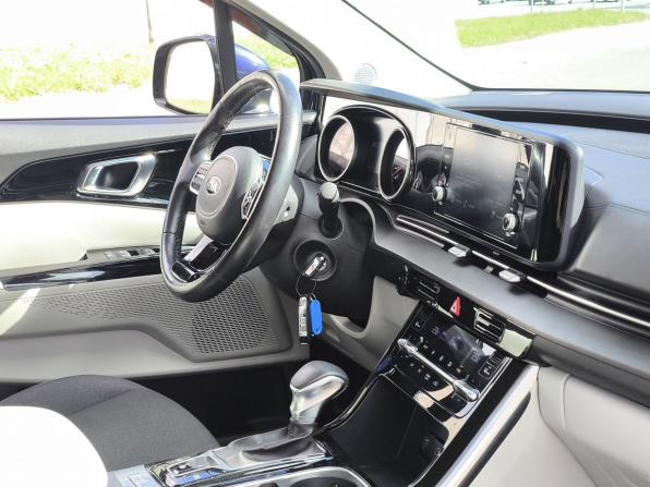 Kia Carnival IV с пробегом 2021 года, цена 3 550 000 рублей, 91204 км, минивэн, Автокод Объявления