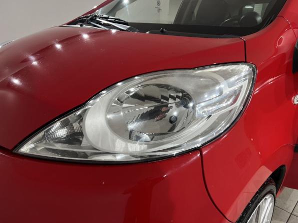 Peugeot 107 I Рестайлинг 2 с пробегом 2012 года, цена 590 000 рублей, 141000 км, хэтчбек, Автокод Объявления