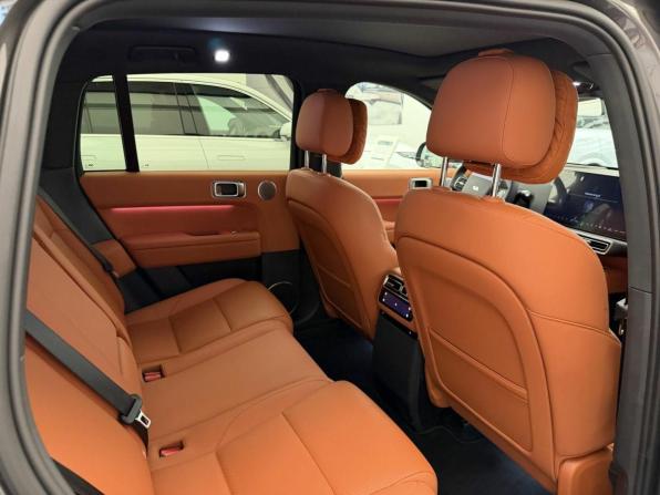 Новый Li Auto (Lixiang) L7 I Рестайлинг 2025 года, цена 10 690 000 рублей, внедорожник, Автокод Объявления