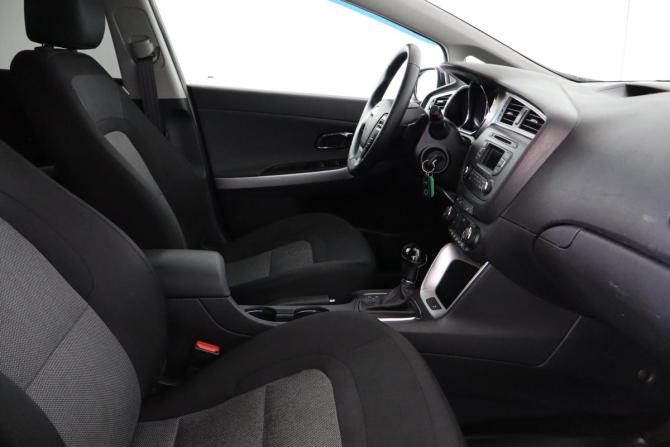 Kia Ceed II Рестайлинг с пробегом 2017 года, цена 1 149 000 рублей, 170000 км, хэтчбек, Автокод Объявления