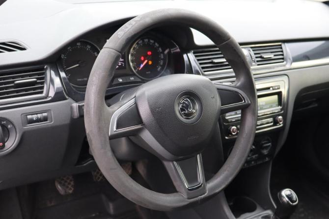 Skoda Rapid I с пробегом 2014 года, цена 439 000 рублей, 256000 км, лифтбек, Автокод Объявления