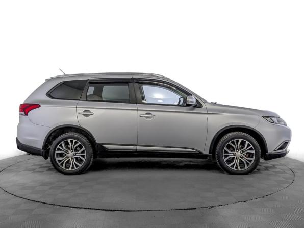 Mitsubishi Outlander III Рестайлинг 2 с пробегом 2015 года, цена 1 795 000 рублей, 158255 км, внедорожник, Автокод Объявления