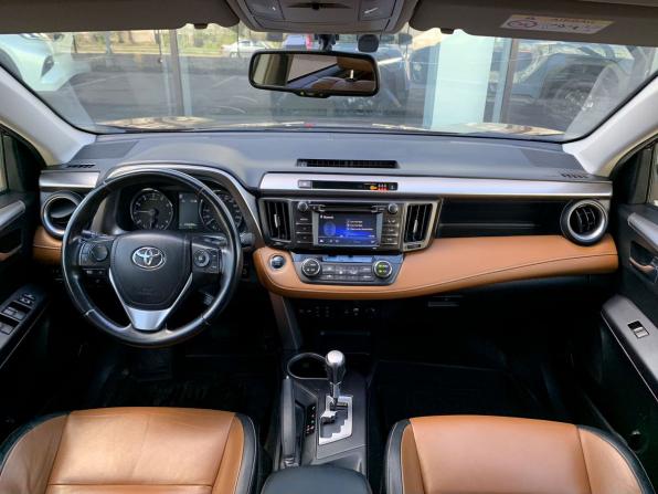 Toyota RAV4 IV (XA40) Рестайлинг с пробегом 2016 года, цена 1 950 000 рублей, 251000 км, внедорожник, Автокод Объявления