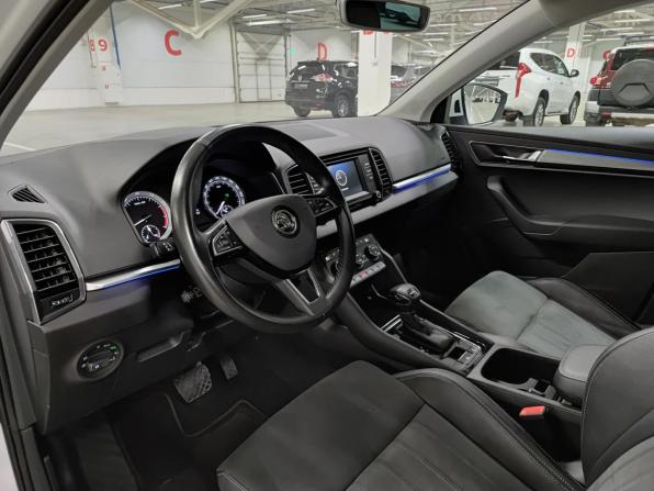 Skoda Karoq I с пробегом 2020 года, цена 2 149 000 рублей, 131671 км, внедорожник, Автокод Объявления