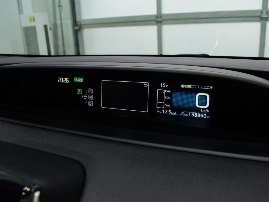 Toyota Prius IV (XW50) Кемерово  - изображение 13