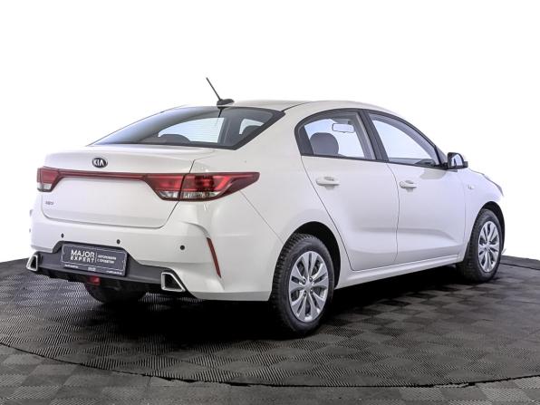 Kia Rio IV Рестайлинг с пробегом 2021 года, цена 1 725 000 рублей, 33599 км, седан, Автокод Объявления