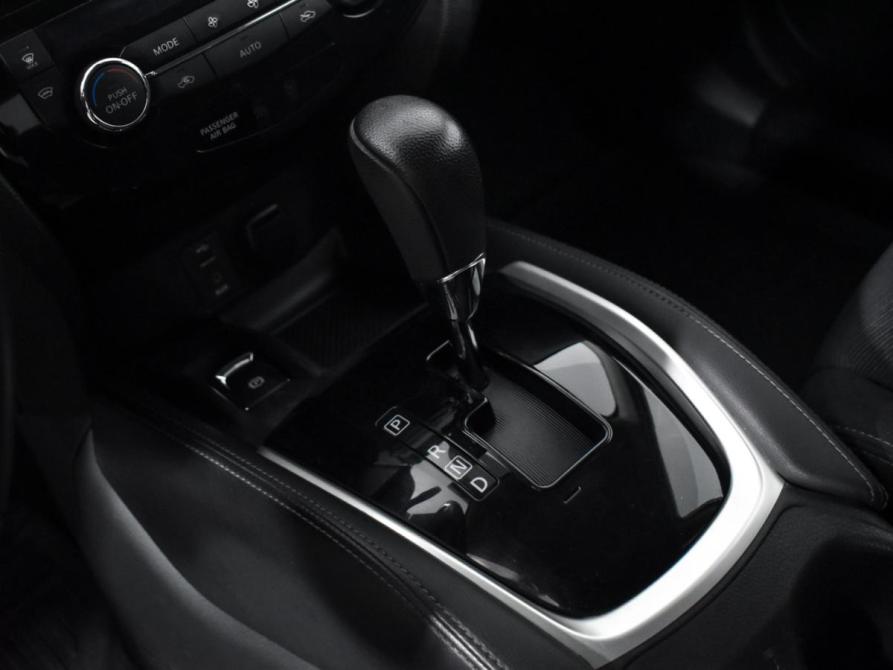 Nissan X-Trail III Санкт-Петербург  - изображение 18