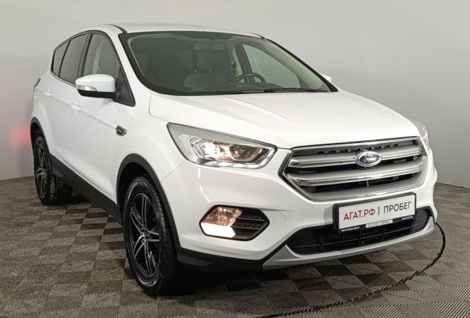 Ford Kuga II Рестайлинг с пробегом 2018 года, цена 1 935 000 рублей, 72518 км, внедорожник, Автокод Объявления