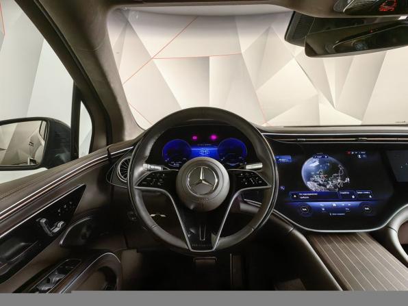 Mercedes-Benz Maybach EQS SUV с пробегом 2024 года, цена 22 100 000 рублей, 7175 км, внедорожник, Автокод Объявления