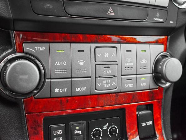 Toyota Highlander II (XU40) Рестайлинг с пробегом 2012 года, цена 2 050 000 рублей, 230295 км, внедорожник, Автокод Объявления