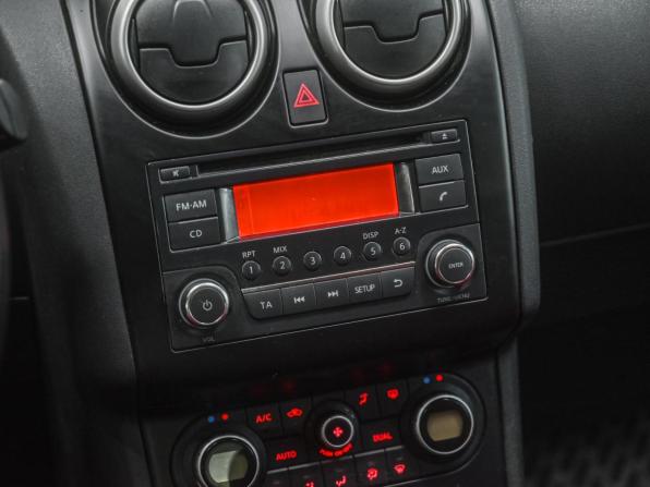 Nissan Qashqai I Рестайлинг с пробегом 2011 года, цена 999 000 рублей, 204997 км, внедорожник, Автокод Объявления