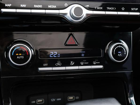 Hyundai Creta II с пробегом 2022 года, цена 2 517 000 рублей, 56000 км, внедорожник, Автокод Объявления