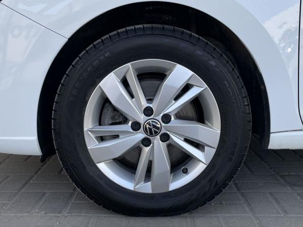 Volkswagen Polo VI с пробегом 2022 года, цена 1 935 000 рублей, 112853 км, лифтбек, Автокод Объявления