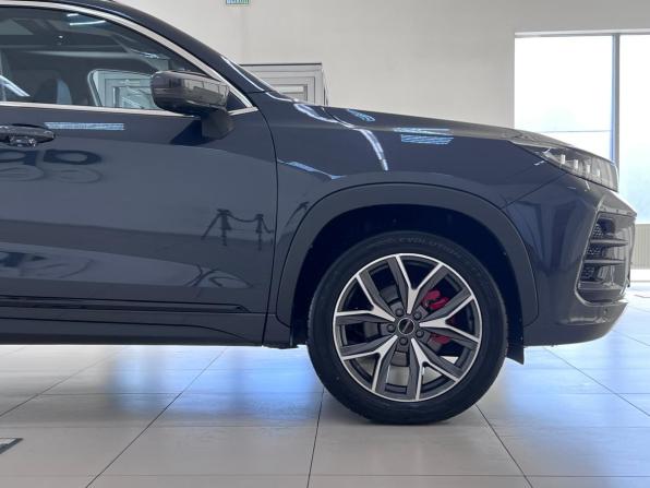 Exeed LX I Рестайлинг с пробегом 2023 года, цена 2 250 000 рублей, 24920 км, внедорожник, Автокод Объявления