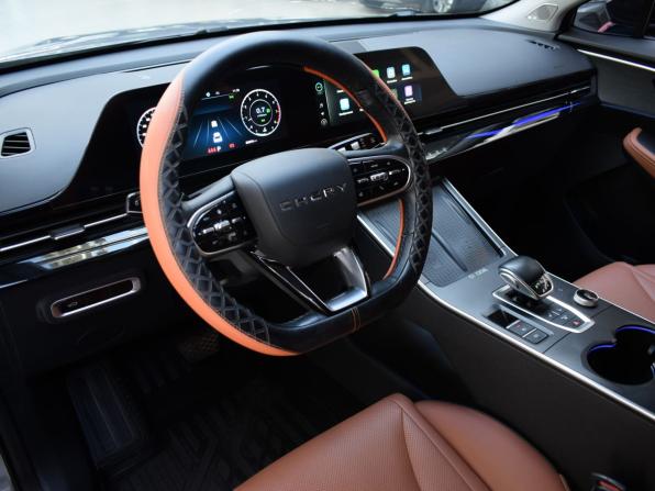 Omoda C5 I с пробегом 2022 года, цена 1 585 000 рублей, 45893 км, внедорожник, Автокод Объявления