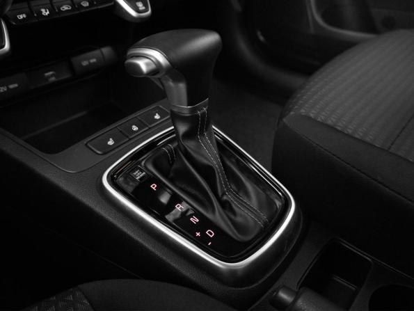 Kia Rio IV Рестайлинг с пробегом 2021 года, цена 1 519 000 рублей, 126245 км, седан, Автокод Объявления