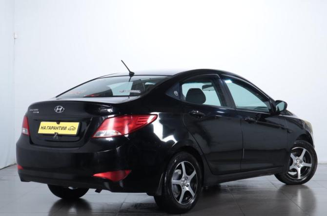 Hyundai Solaris I Рестайлинг с пробегом 2016 года, цена 899 000 рублей, 147300 км, седан, Автокод Объявления