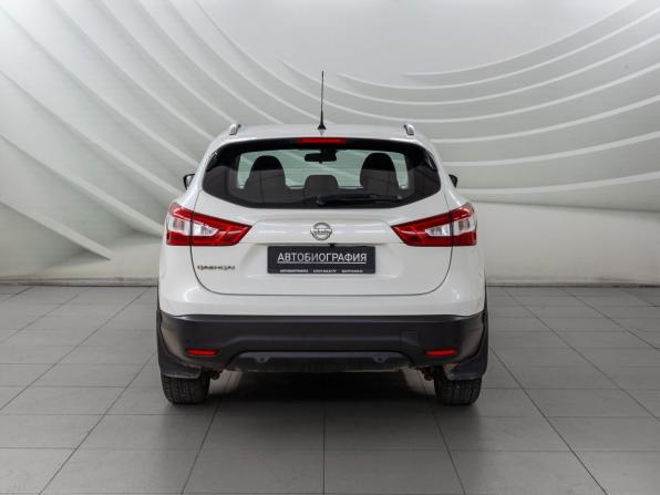 Nissan Qashqai II с пробегом 2015 года, цена 1 228 000 рублей, 184626 км, внедорожник, Автокод Объявления