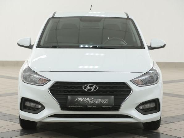 Hyundai Solaris II с пробегом 2019 года, цена 1 400 000 рублей, 36750 км, седан, Автокод Объявления