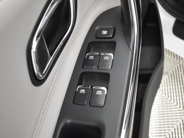 Kia Ceed II Рестайлинг с пробегом 2018 года, цена 1 350 000 рублей, 119360 км, хэтчбек, Автокод Объявления