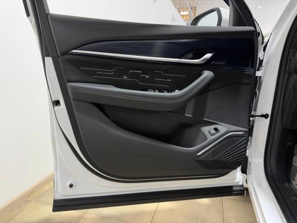 Geely Monjaro I с пробегом 2025 года, цена 3 800 000 рублей, 4275 км, внедорожник, Автокод Объявления