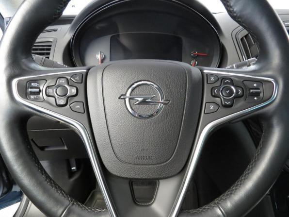 Opel Insignia I Рестайлинг с пробегом 2014 года, цена 1 380 000 рублей, 117646 км, универсал, Автокод Объявления