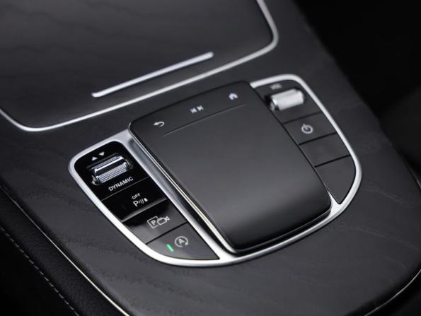 Mercedes-Benz E-Класс V (W213 S213 C238) Рестайлинг с пробегом 2021 года, цена 4 049 000 рублей, 89537 км, седан, Автокод Объявления