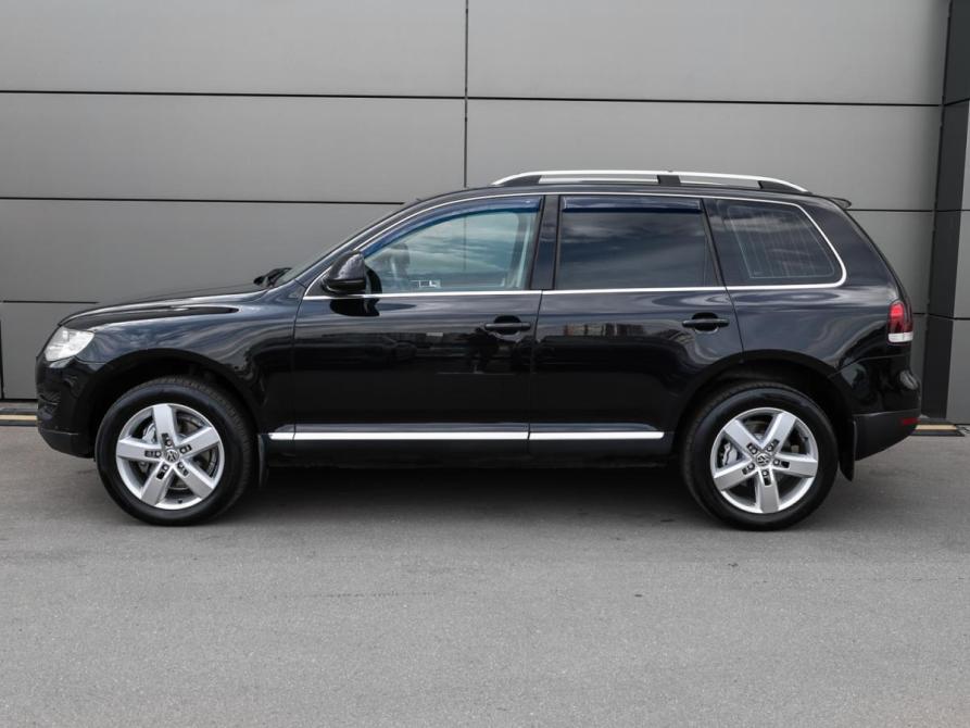 Volkswagen Touareg I Рестайлинг Москва  - изображение 8