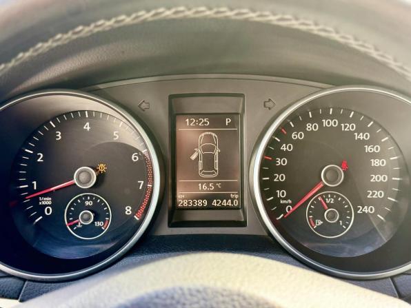 Volkswagen Golf VI с пробегом 2012 года, цена 760 000 рублей, 283343 км, кабриолет, Автокод Объявления