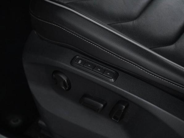 Volkswagen Tiguan II Рестайлинг с пробегом 2021 года, цена 3 899 046 рублей, 62314 км, внедорожник, Автокод Объявления