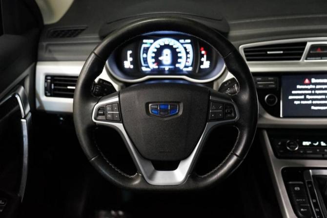 Geely Atlas I с пробегом 2018 года, цена 1 388 000 рублей, 175290 км, внедорожник, Автокод Объявления