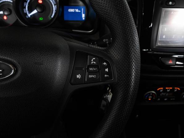 Lada (ВАЗ) XRAY I с пробегом 2018 года, цена 799 000 рублей, 108076 км, хэтчбек, Автокод Объявления