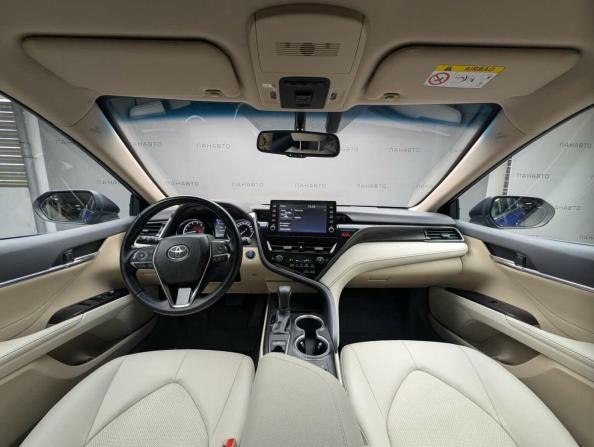 Toyota Camry VIII (XV70) Рестайлинг с пробегом 2021 года, цена 2 799 000 рублей, 129984 км, седан, Автокод Объявления