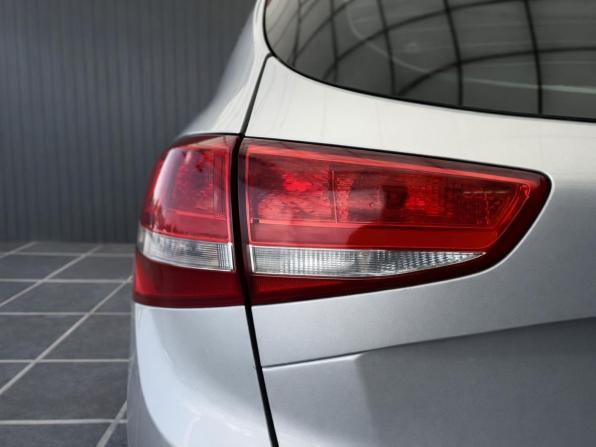 Kia Ceed II Рестайлинг с пробегом 2018 года, цена 1 647 000 рублей, 88000 км, универсал, Автокод Объявления