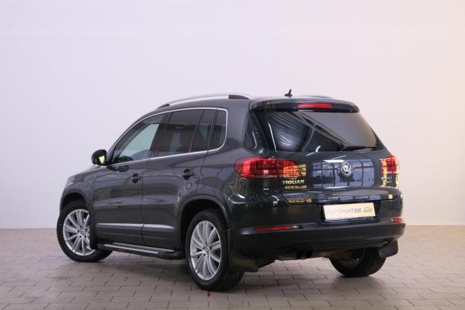 Volkswagen Tiguan I Рестайлинг с пробегом 2015 года, цена 1 849 000 рублей, 170305 км, внедорожник, Автокод Объявления