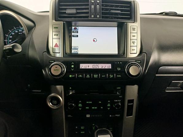 Toyota Land Cruiser Prado 150 Series с пробегом 2010 года, цена 2 299 000 рублей, 282000 км, внедорожник, Автокод Объявления