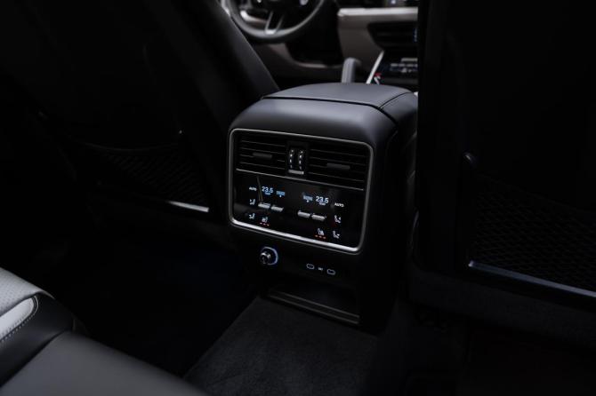 Новый Porsche Cayenne III Рестайлинг 2026 года, цена 18 200 000 рублей, внедорожник, Автокод Объявления