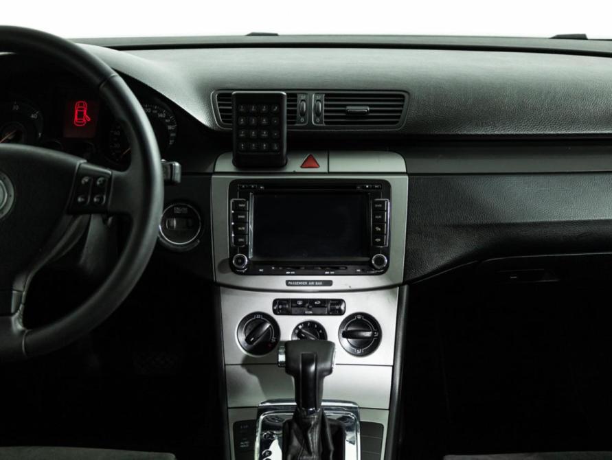 Volkswagen Passat B6 Санкт-Петербург  - изображение 15