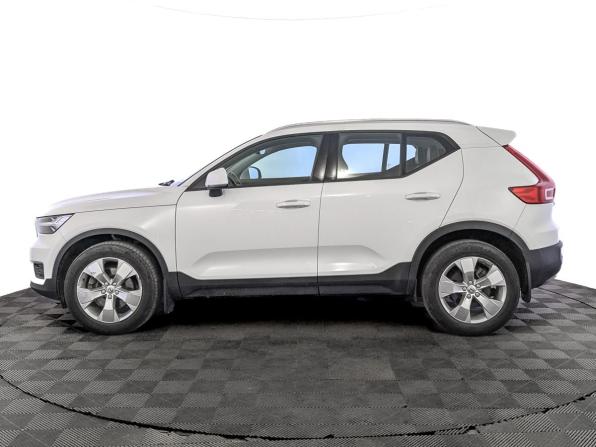 Volvo XC40 I с пробегом 2018 года, цена 2 590 000 рублей, 132629 км, внедорожник, Автокод Объявления