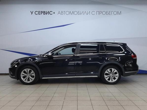Volkswagen Passat B8 с пробегом 2017 года, цена 2 470 000 рублей, 203954 км, универсал, Автокод Объявления