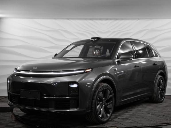 Новый Li Auto (Lixiang) L7 I Рестайлинг 2025 года, цена 10 690 000 рублей, внедорожник, Автокод Объявления
