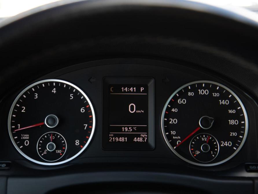 Volkswagen Tiguan I Рестайлинг Москва  - изображение 9