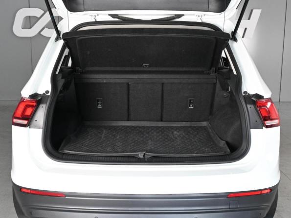 Volkswagen Tiguan II с пробегом 2018 года, цена 2 439 000 рублей, 118995 км, внедорожник, Автокод Объявления
