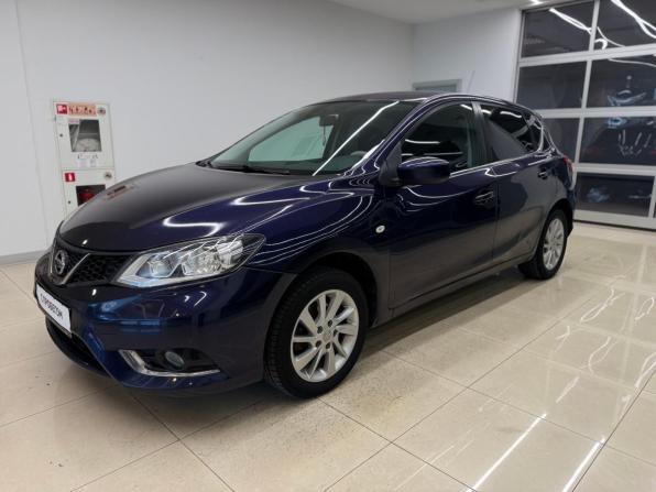 Nissan Tiida II с пробегом 2015 года, цена 935 000 рублей, 152449 км, хэтчбек, Автокод Объявления