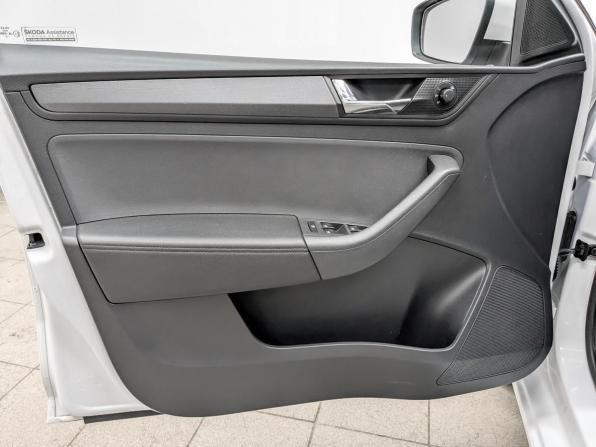 Skoda Rapid II с пробегом 2021 года, цена 1 250 000 рублей, 176849 км, лифтбек, Автокод Объявления