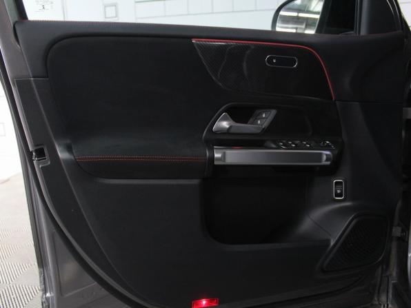 Mercedes-Benz GLB I (X247) с пробегом 2021 года, цена 3 800 000 рублей, 37788 км, внедорожник, Автокод Объявления