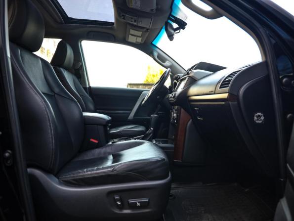 Toyota Land Cruiser Prado 150 Series Рестайлинг 1 с пробегом 2015 года, цена 3 687 321 рубль, 206865 км, внедорожник, Автокод Объявления