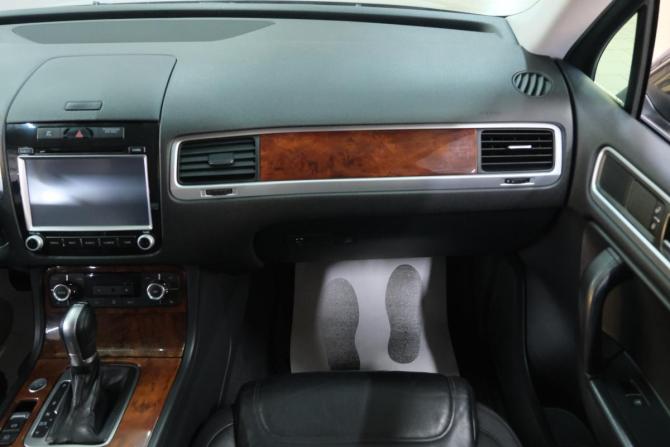 Volkswagen Touareg II с пробегом 2013 года, цена 1 899 000 рублей, 316000 км, внедорожник, Автокод Объявления