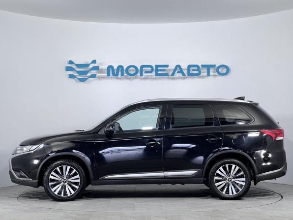 Mitsubishi Outlander III Рестайлинг 3 с пробегом 2020 года, цена 2 100 000 рублей, 142570 км, внедорожник, Автокод Объявления