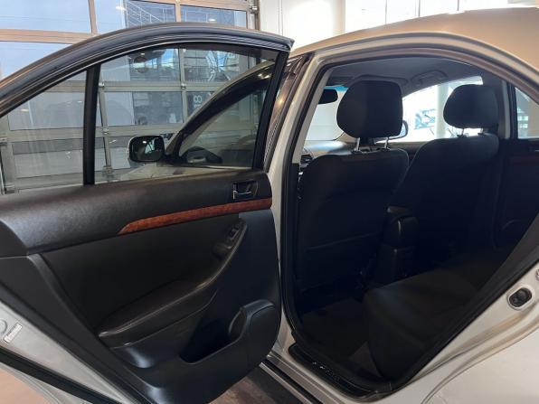 Toyota Avensis II Рестайлинг с пробегом 2008 года, цена 728 000 рублей, 392679 км, седан, Автокод Объявления